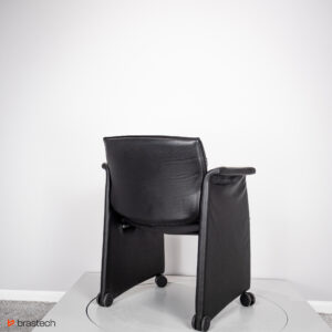 Fotel designerski Ahrend
