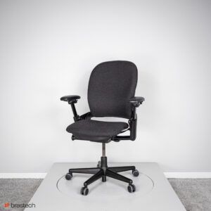 Fotel biurowy Steelcase Leap V1
