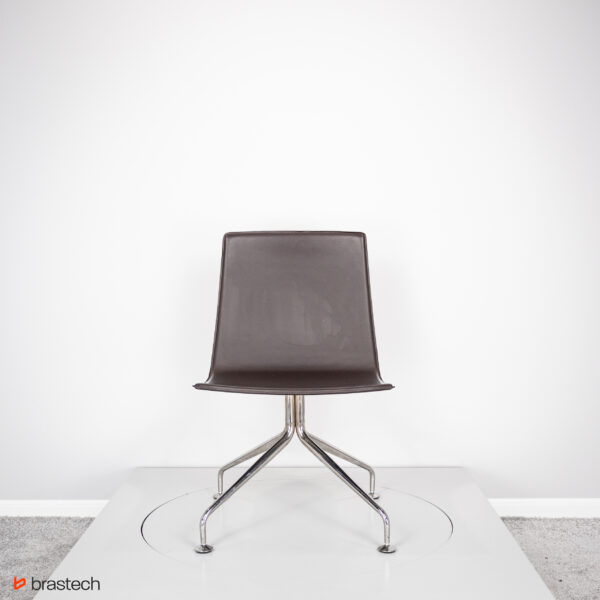 Krzesło biurowe brązowe