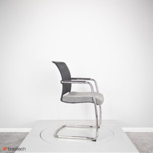 Krzesło biurowe Nowy Styl Z-body