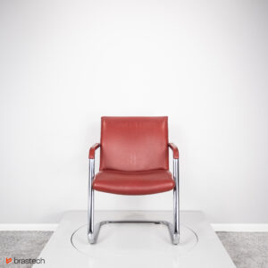 Krzesło biurowe skórzane czerwone