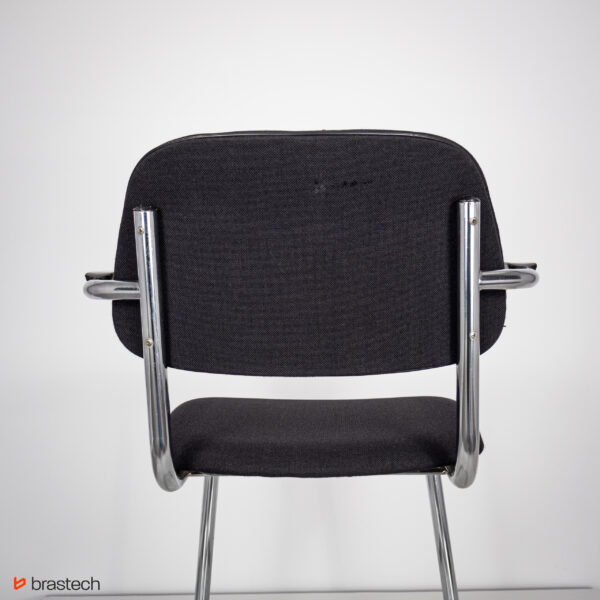 Krzesło biurowe czarne