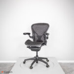 Fotel biurowy Herman Miller Aeron Classic B