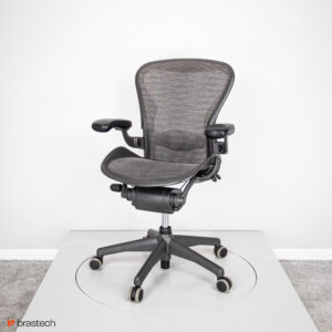 Fotel biurowy Herman Miller Aeron Classic B