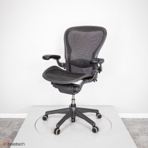 Fotel biurowy Herman Miller Aeron Classic B