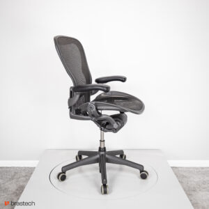 Fotel biurowy Herman Miller Aeron Classic B