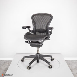 Fotel biurowy Herman Miller Aeron Classic B