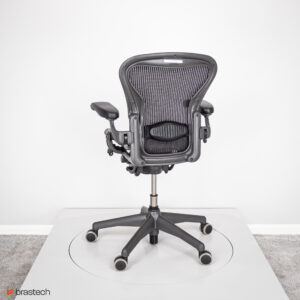 Fotel biurowy Herman Miller Aeron Classic B