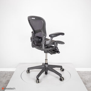 Fotel biurowy Herman Miller Aeron Classic B