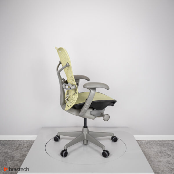 Fotel biurowy Herman Miller Mirra