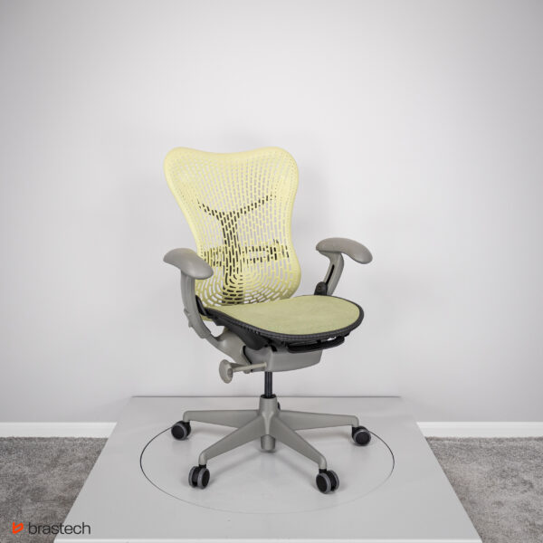 Fotel biurowy Herman Miller Mirra