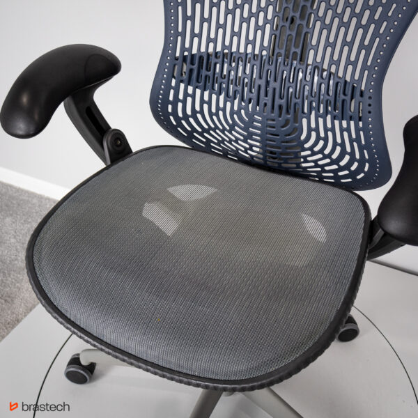 Fotel biurowy Herman Miller Mirra