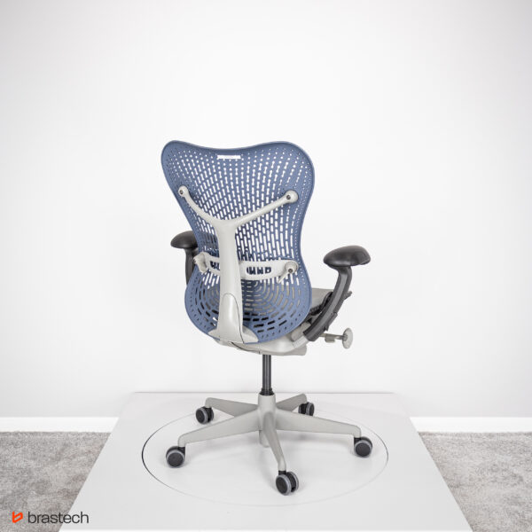 Fotel biurowy Herman Miller Mirra