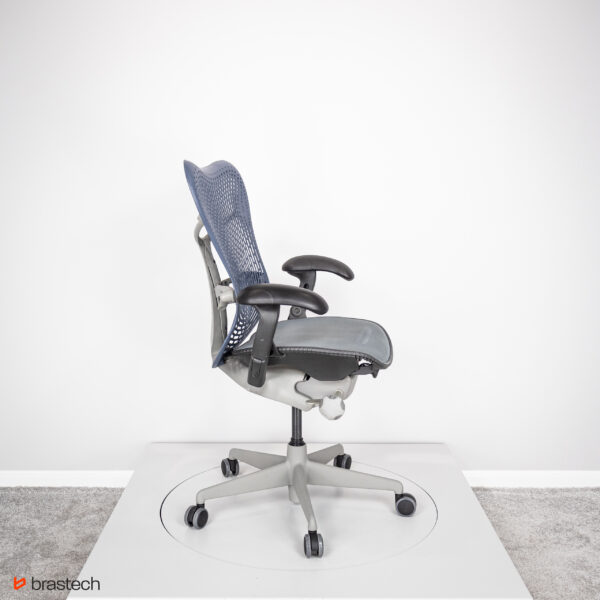 Fotel biurowy Herman Miller Mirra