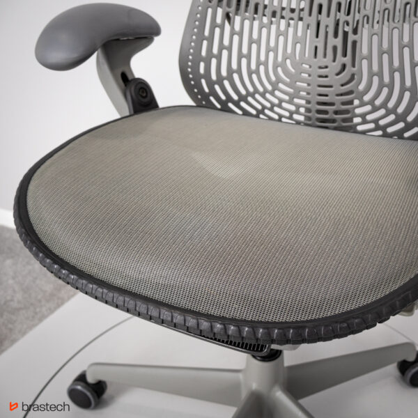 Fotel biurowy Herman Miller Mirra