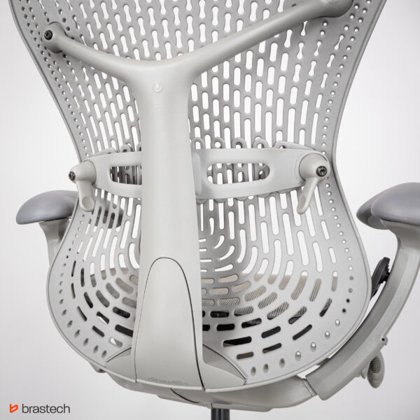 Fotel biurowy Herman Miller Mirra