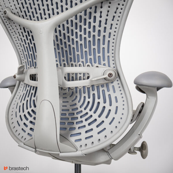 Fotel biurowy Herman Miller Mirra