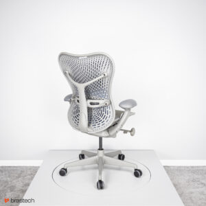 Fotel biurowy Herman Miller Mirra