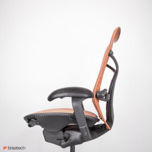 Fotel biurowy Herman Miller Mirra