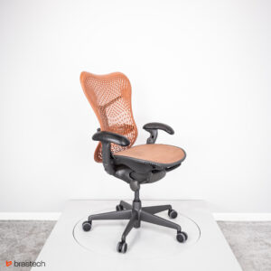 Fotel biurowy Herman Miller Mirra