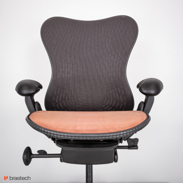 Fotel biurowy Herman Miller Mirra