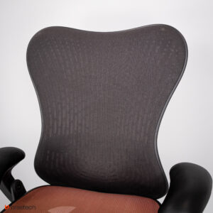 Fotel biurowy Herman Miller Mirra