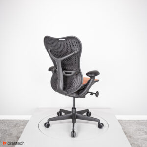 Fotel biurowy Herman Miller Mirra