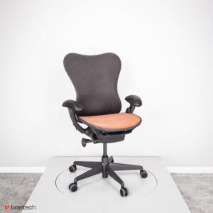 Fotel biurowy Herman Miller Mirra