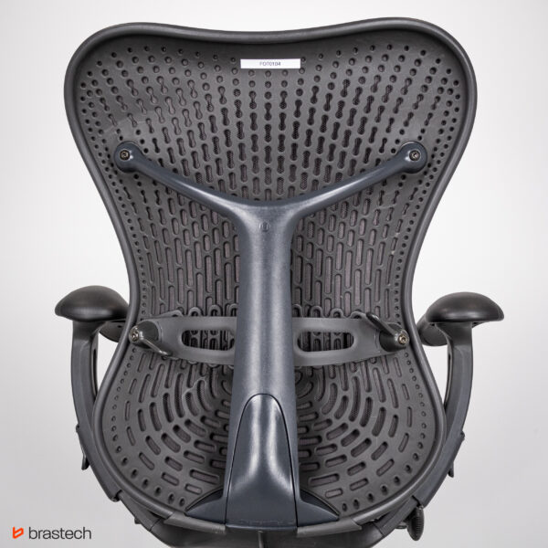 Fotel biurowy Herman Miller Mirra