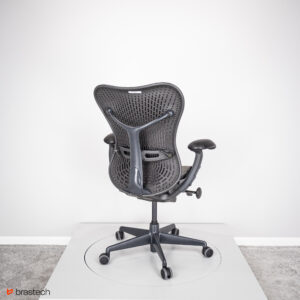 Fotel biurowy Herman Miller Mirra