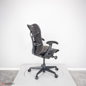 Fotel biurowy Herman Miller Mirra