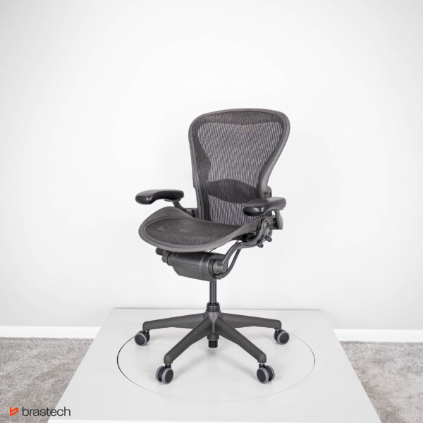 Fotel biurowy Herman Miller Aeron Classic B