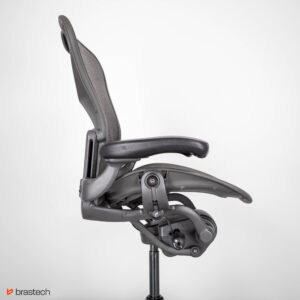 Fotel biurowy Herman Miller Aeron Classic B