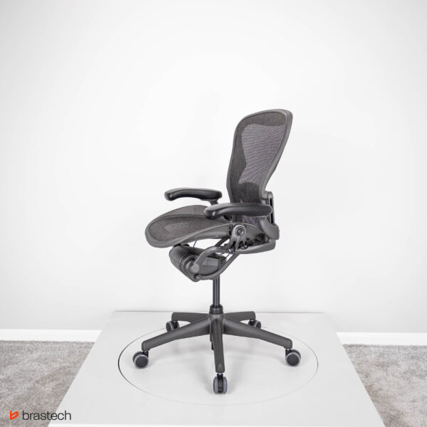 Fotel biurowy Herman Miller Aeron Classic B