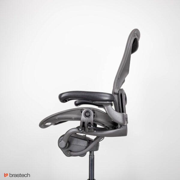 Fotel biurowy Herman Miller Aeron Classic B