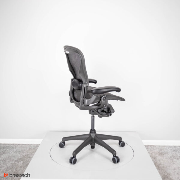 Fotel biurowy Herman Miller Aeron Classic B