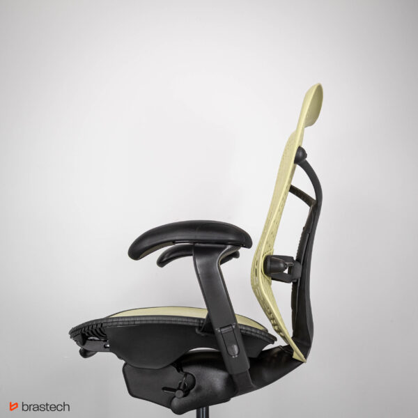 Fotel biurowy Herman Miller Mirra