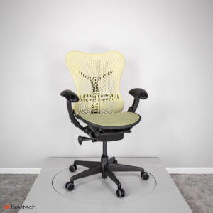 Fotel biurowy Herman Miller Mirra