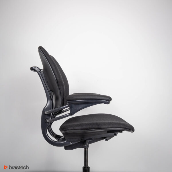 Fotel biurowy Humanscale Freedom