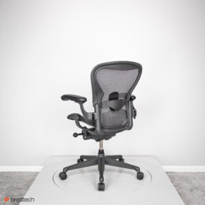 Fotel biurowy Herman Miller Aeron Remastered B