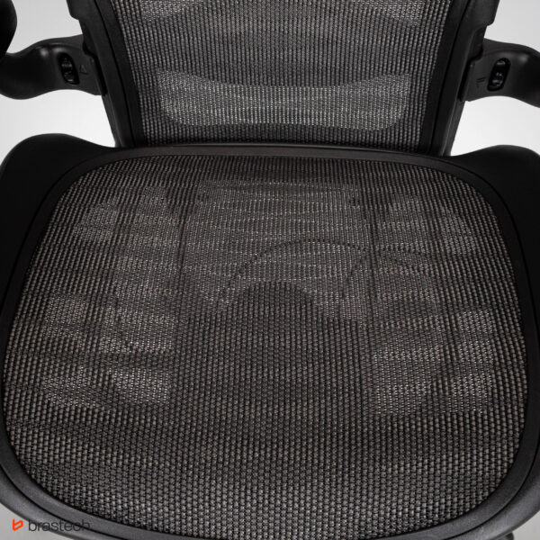 Fotel biurowy Herman Miller Aeron Classic B