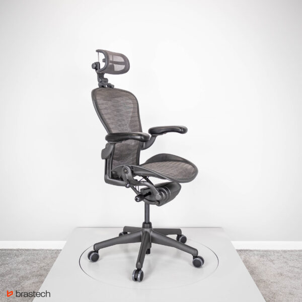 Fotel biurowy Herman Miller Aeron Classic B