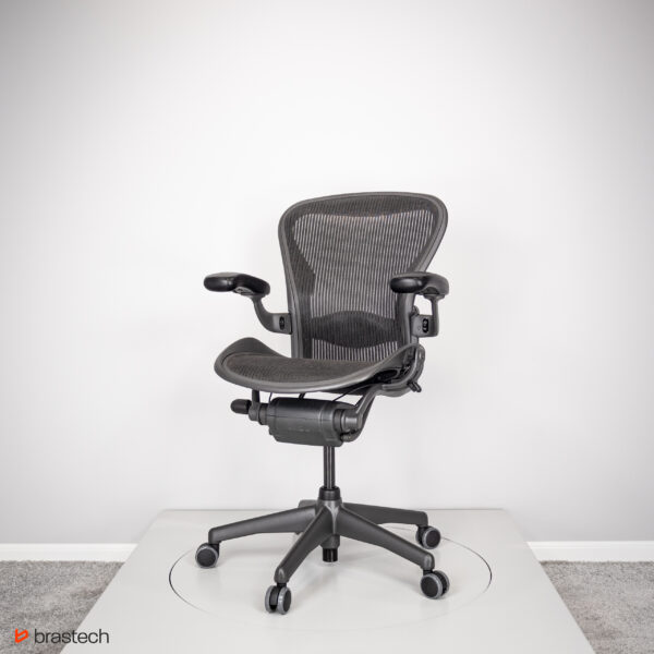 Fotel biurowy Herman Miller Aeron Classic B