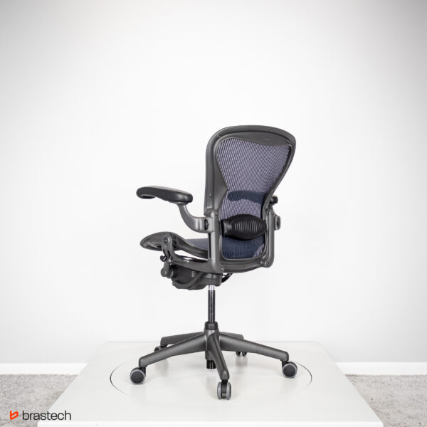 Fotel biurowy Herman Miller Aeron Classic B