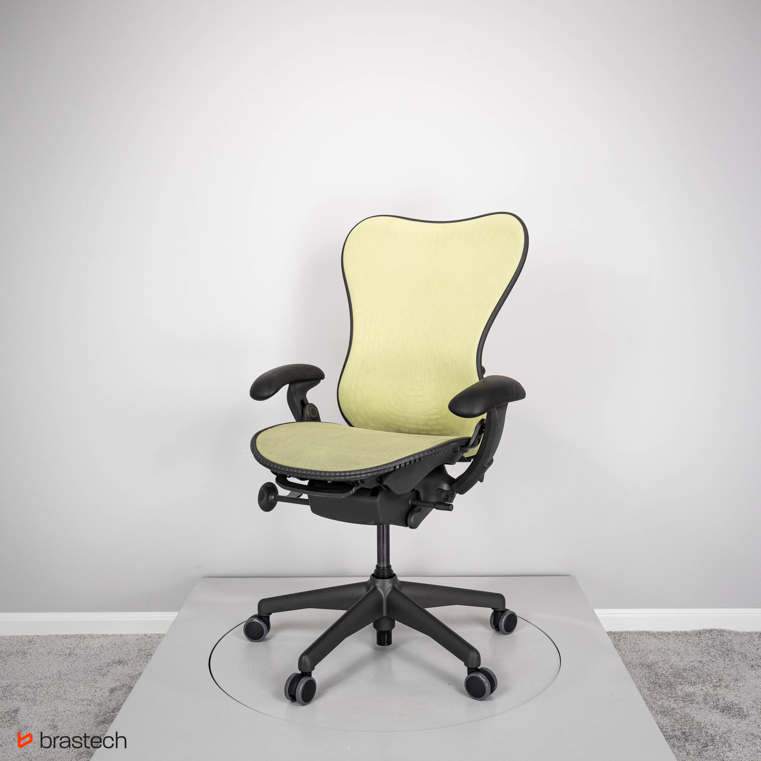 Fotel biurowy Herman Miller  Mirra