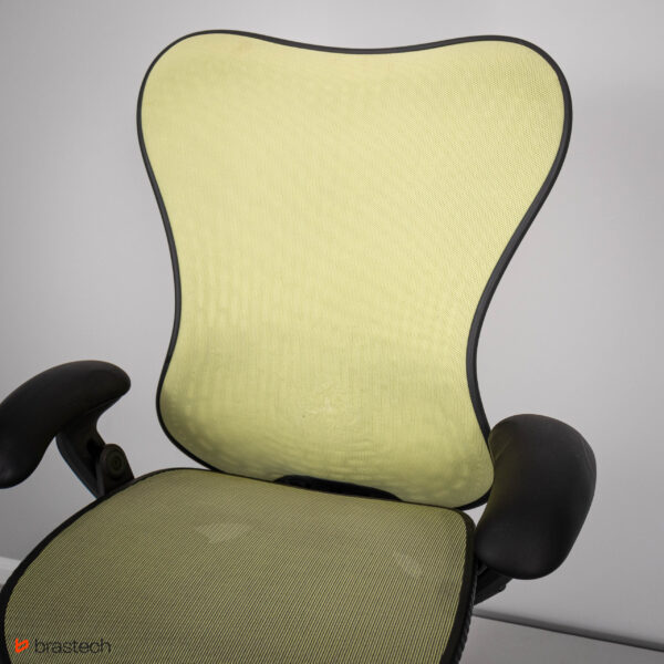 Fotel biurowy Herman Miller Mirra