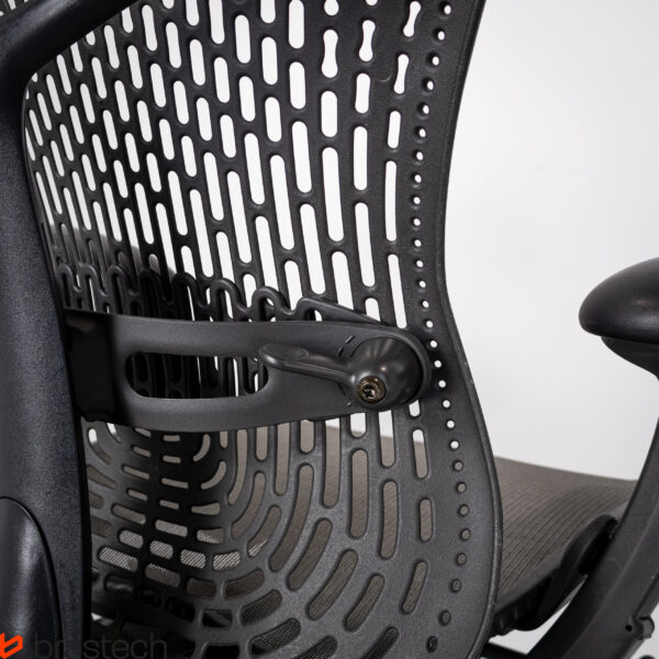 Fotel biurowy Herman Miller Mirra