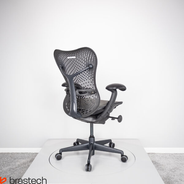 Fotel biurowy Herman Miller Mirra