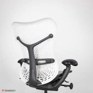 Fotel biurowy Herman Miller Mirra