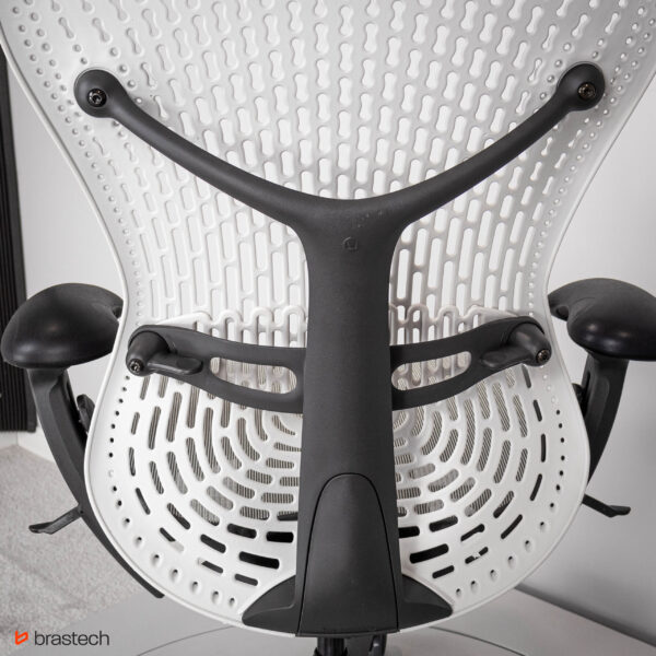 Fotel biurowy Herman Miller Mirra